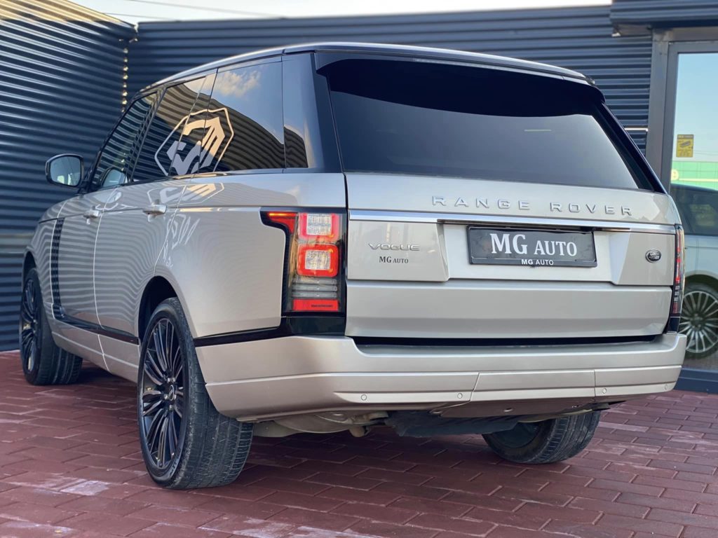 RANGE ROVER VOGUE