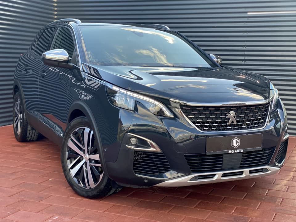 PEUGEOT 3008 - GT