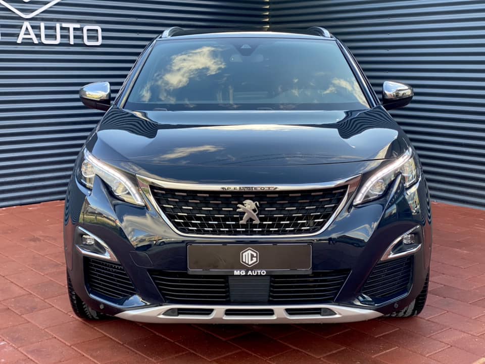 PEUGEOT 3008 - GT