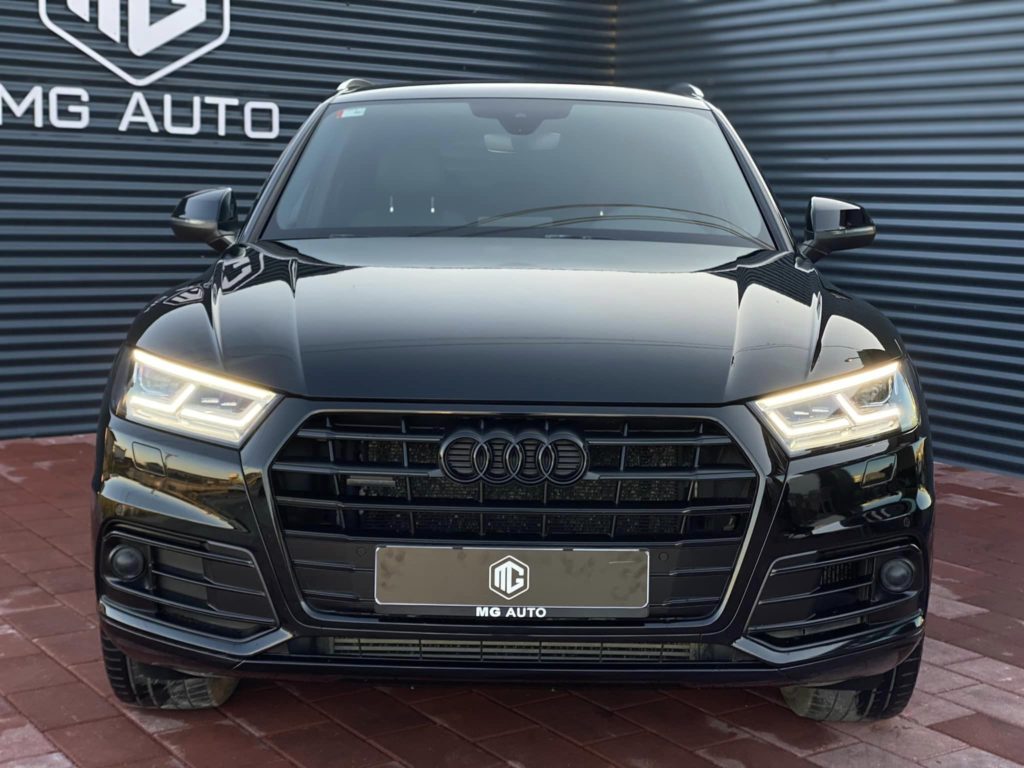 AUDI Q5  S-LINE