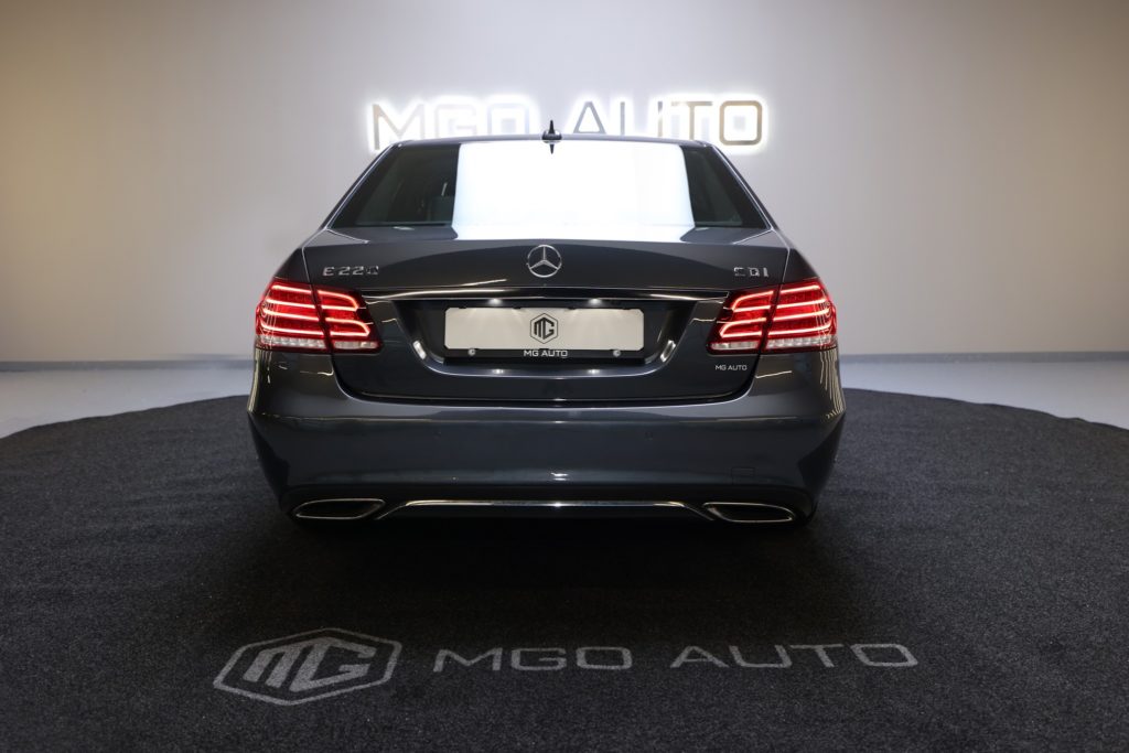 MERCEDES E220d - 2014