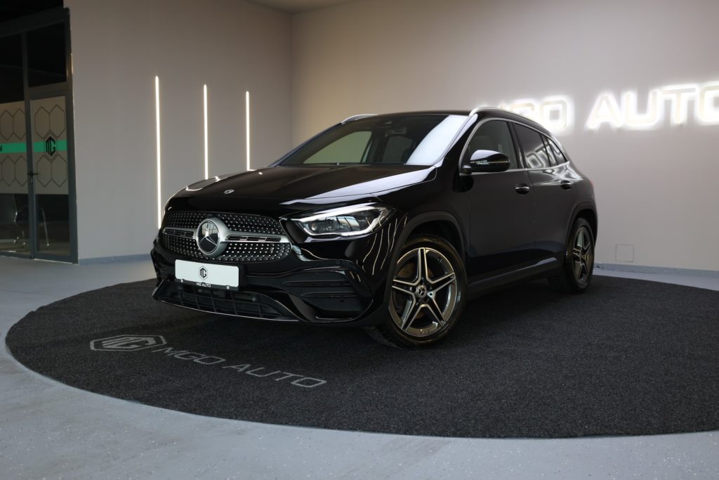 MERCEDES GLA220d - 2021