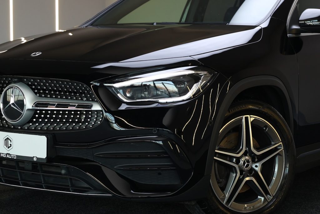 MERCEDES GLA220d - 2021