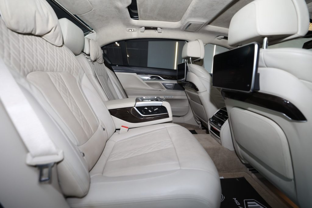 BMW 730d - LUXURY LINE