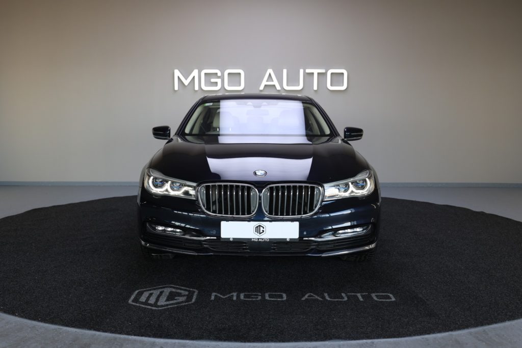 BMW 730d - LUXURY LINE