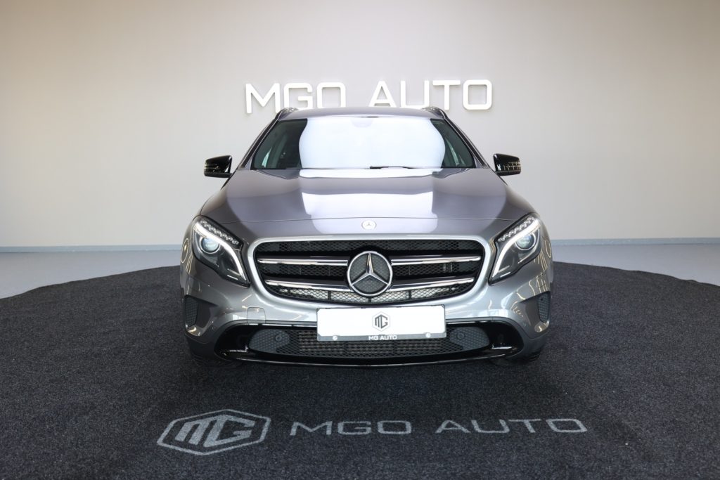 MERCEDES GLA 200d - 2015