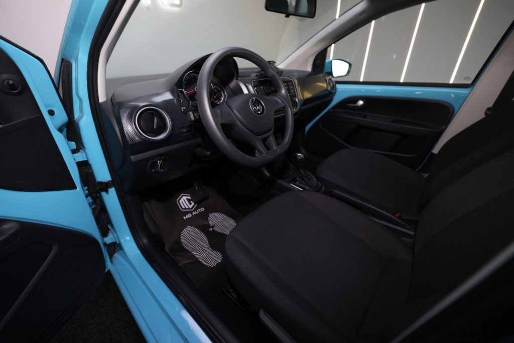 VOLKSWAGEN e-Up -  ELECTRIC CAR