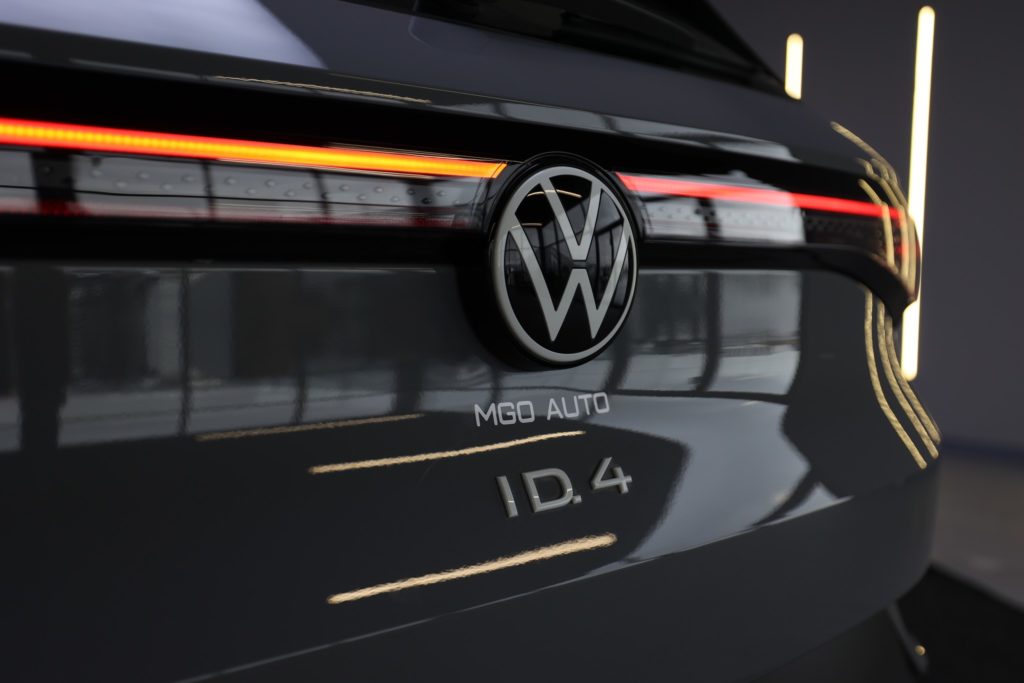 VOLKSWAGEN ID.4 PRO